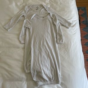 Honest baby 2 pack organic cotton sleeper gowns